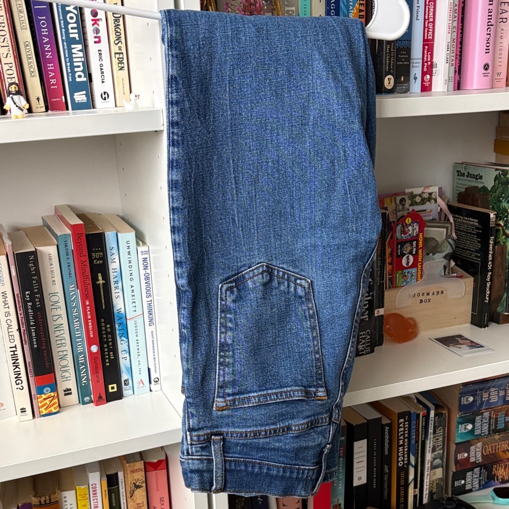 Abercrombie High Rise Mom Jeans 25T - Picture 5 of 5